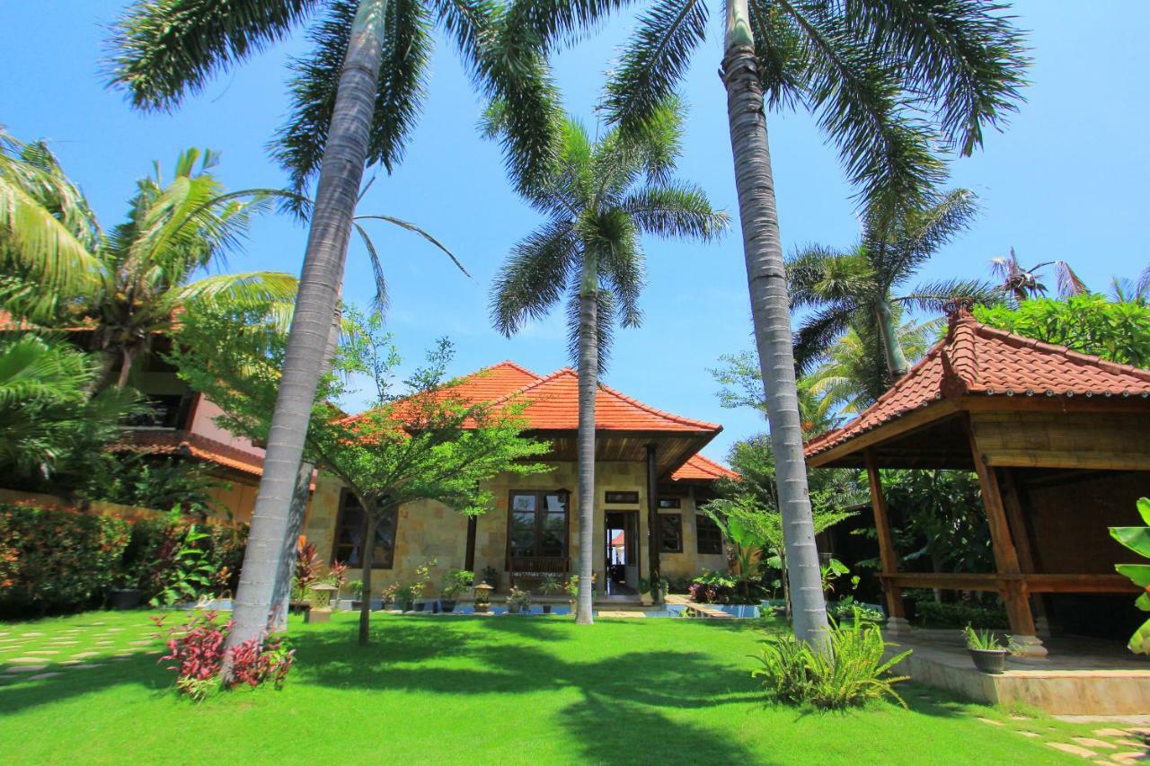 Ocean Beachfront Villa Dini Banjar  エクステリア 写真