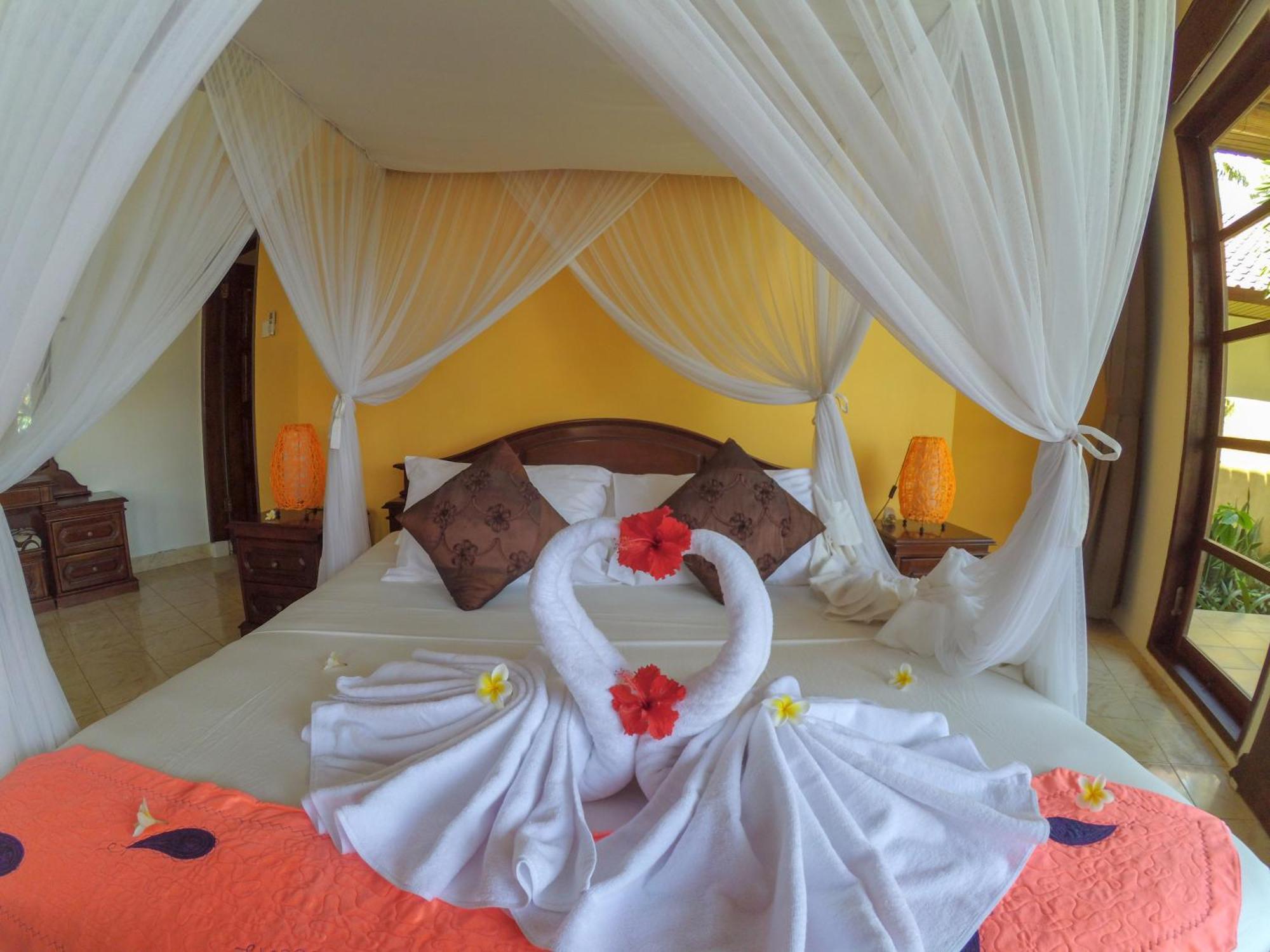 Ocean Beachfront Villa Dini Banjar  エクステリア 写真